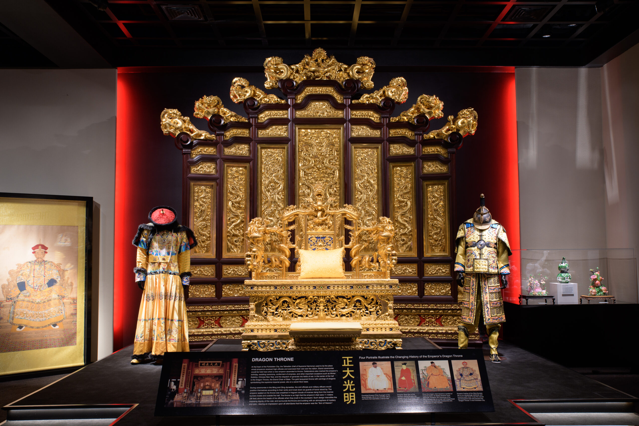 Blackhawk Museum Into China Golden Thrown